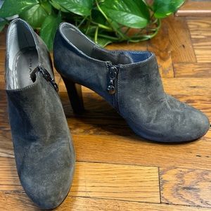 Tahari Gray Suede Ankle Boots